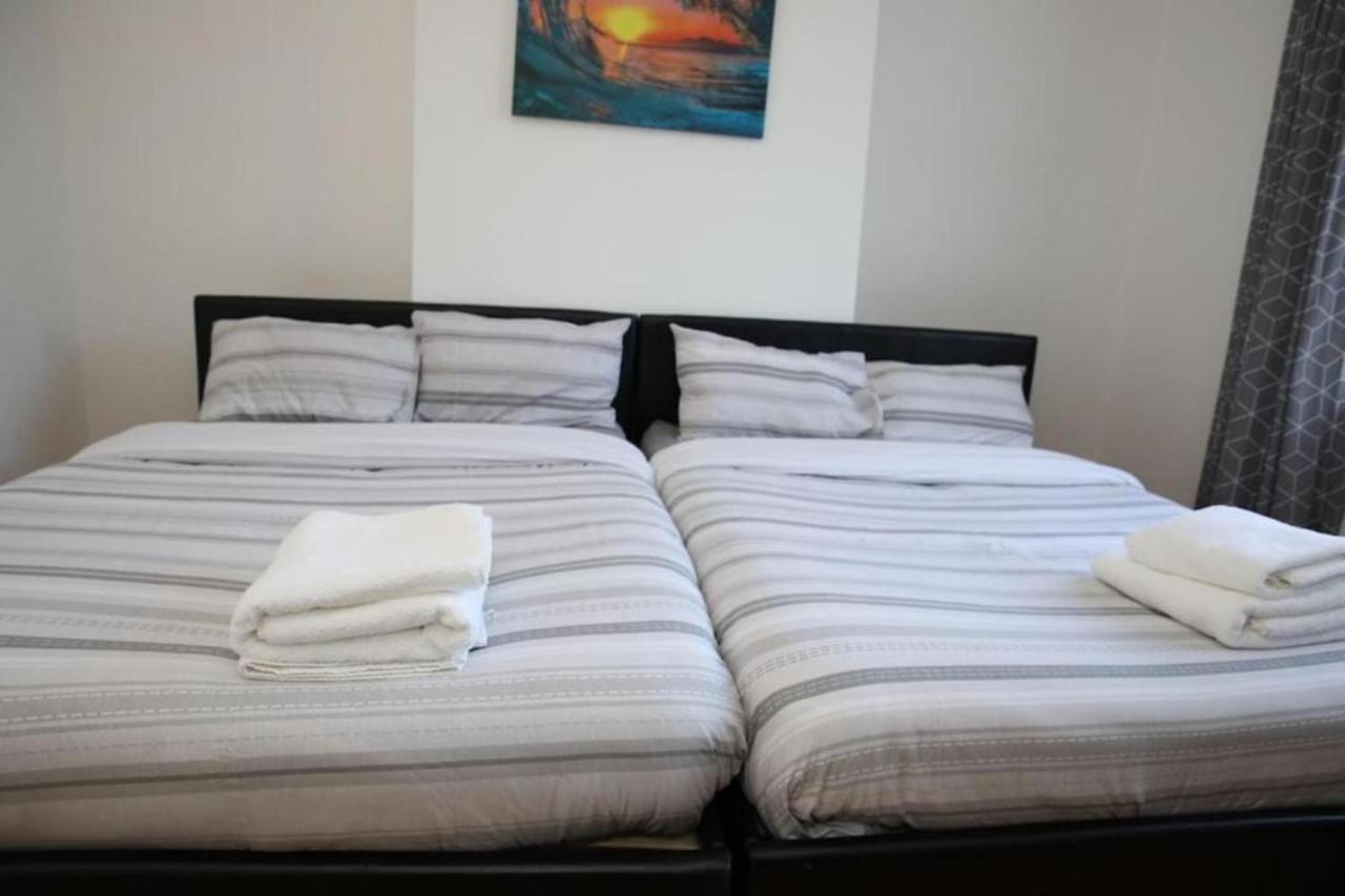 Oyo Timi Holiday Homes Лондон Экстерьер фото