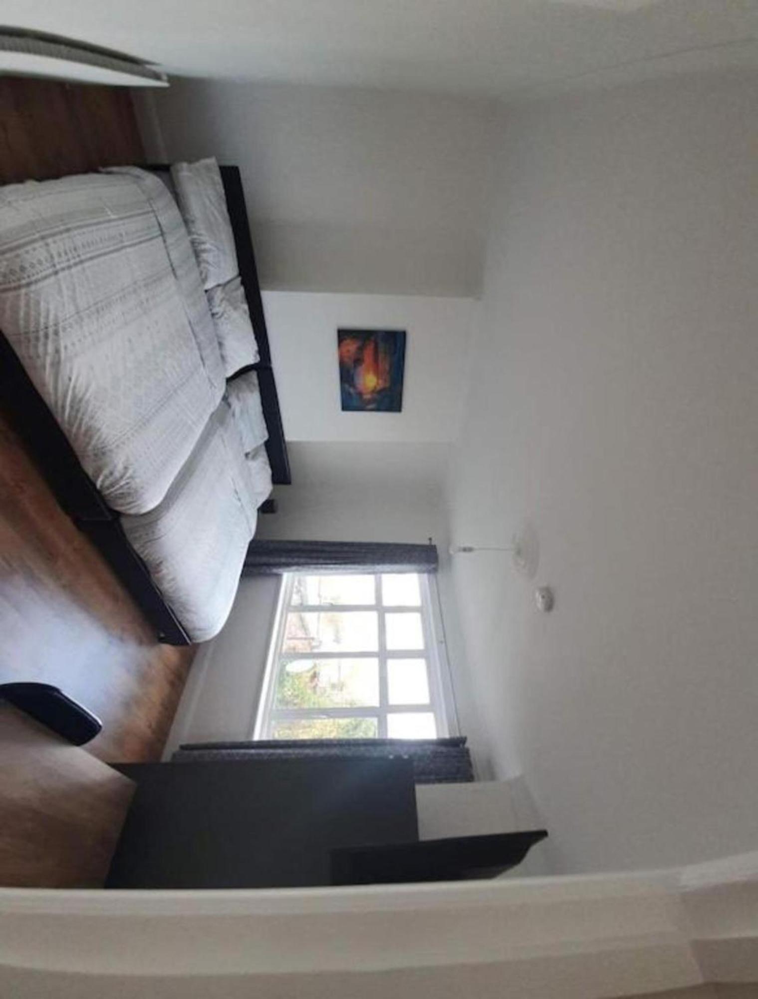 Oyo Timi Holiday Homes Лондон Экстерьер фото